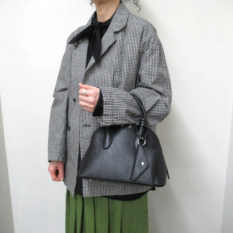 cachecache  ポーチ付きシェル型ボストン /BK